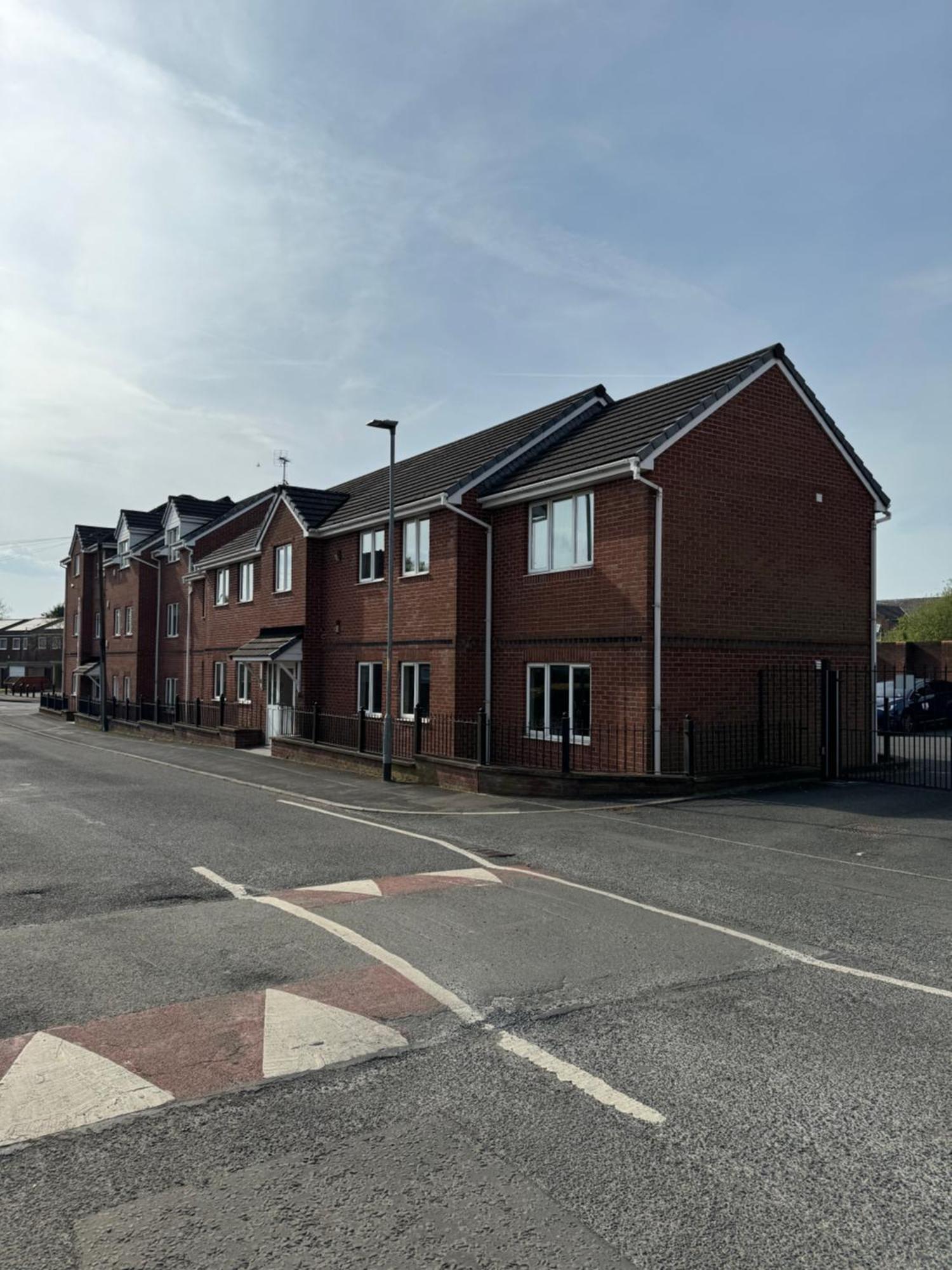 Modern, Quiet, Sleeps 9, Etihad, Coop Live, Manchester Exterior photo